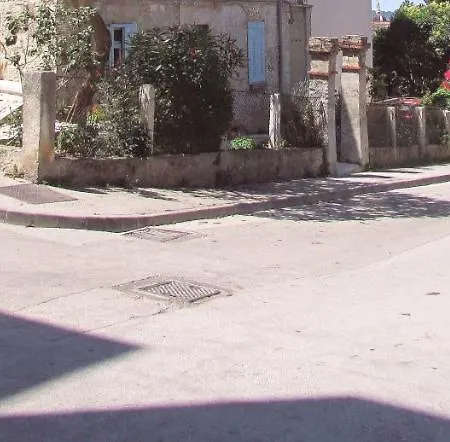 Centar With Parking بولا